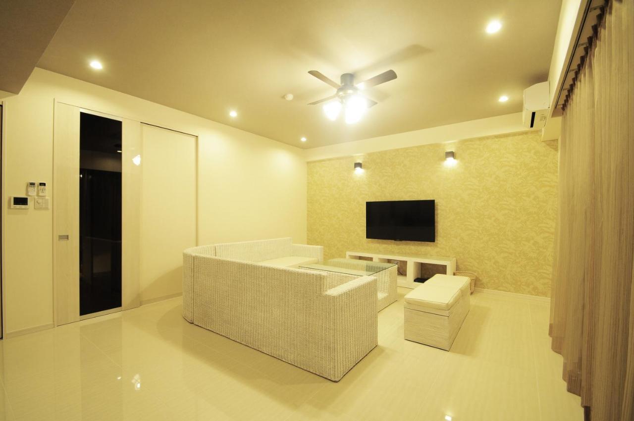 Costa Bella Condominium Resort Motobu Bagian luar foto