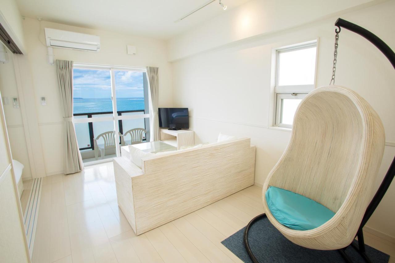Costa Bella Condominium Resort Motobu Bagian luar foto