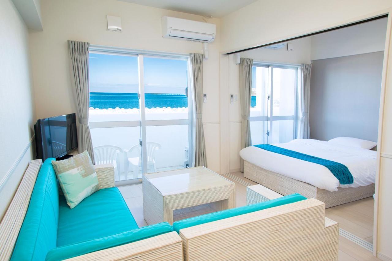Costa Bella Condominium Resort Motobu Bagian luar foto